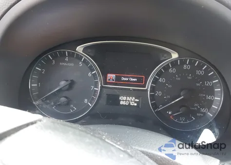 2015 Nissan Altima 2.5 Sv z USA, uszkodzony, nr VIN 1N4AL3AP3FC140243